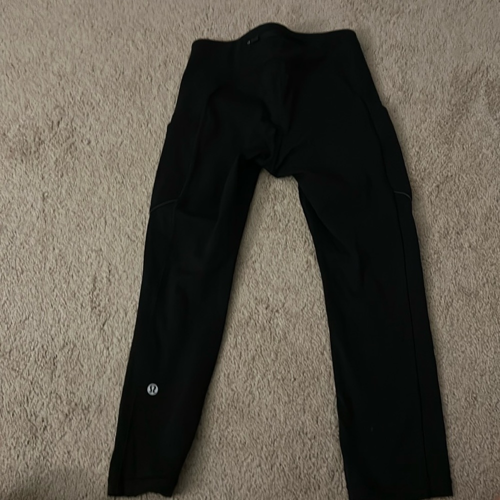 black lulu lemon leggings. worn 2.